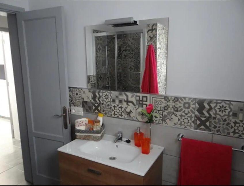 La Casita De Daise Apartment Гарачико Екстериор снимка